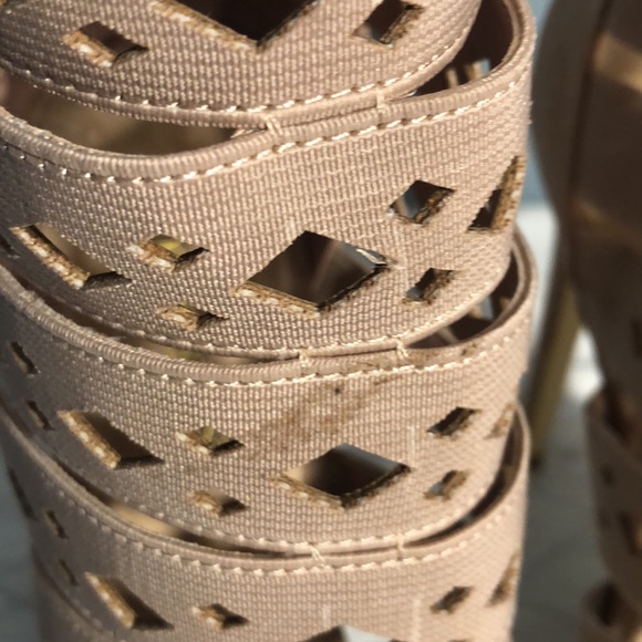 Shoe Dazzle blush heels - Picture 6 of 7